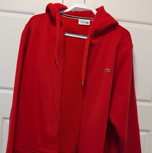 Lacoste fleece hoodie 3XL/ more like a 2XL/ Lacoste run small. Excellent shape!